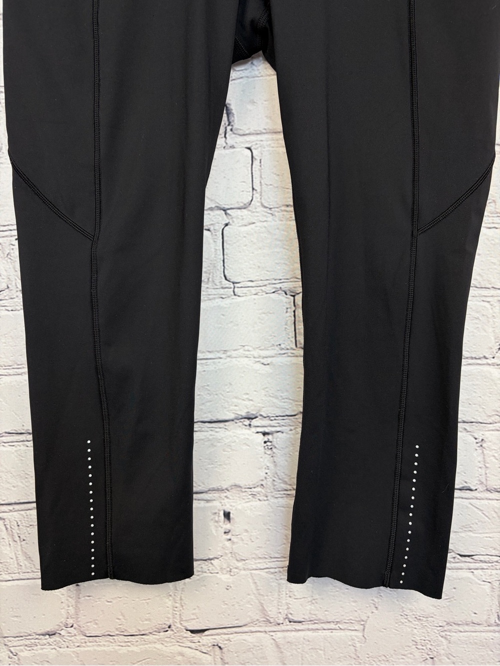 Lululemon Fast & Free Crop II *Nulux 19” Black Sz 6 - Picture 8 of 16